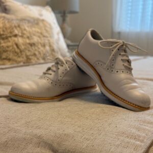 Classic White women’s golf shoes